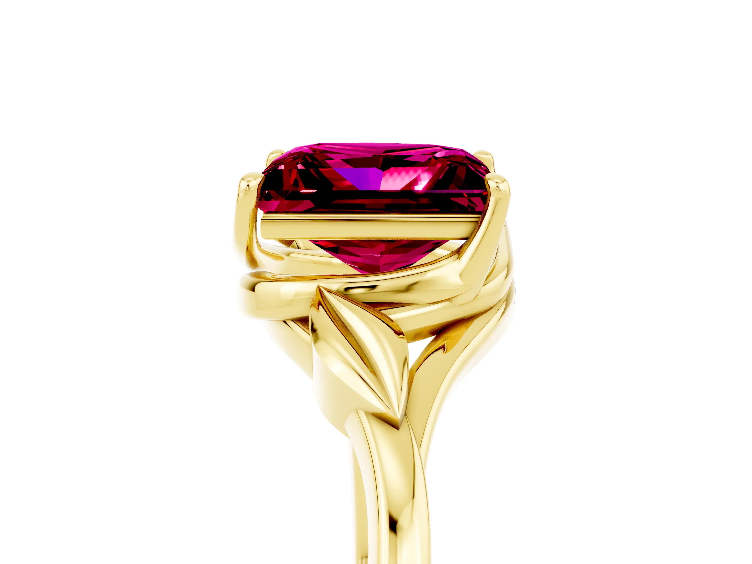 Yellow gold Princess Cut Garnet Solitaire Ring with Twist Band and Four-Prong Setting_29