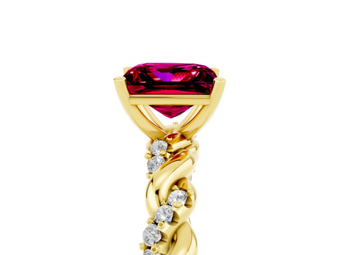 Yellow gold Princess Cut Garnet Solitaire Ring with Twisted Band and Pavé Accents_5