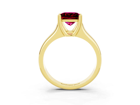 Yellow gold Princess Cut Garnet Solitaire Ring with Wide Band and Prong Setting_3