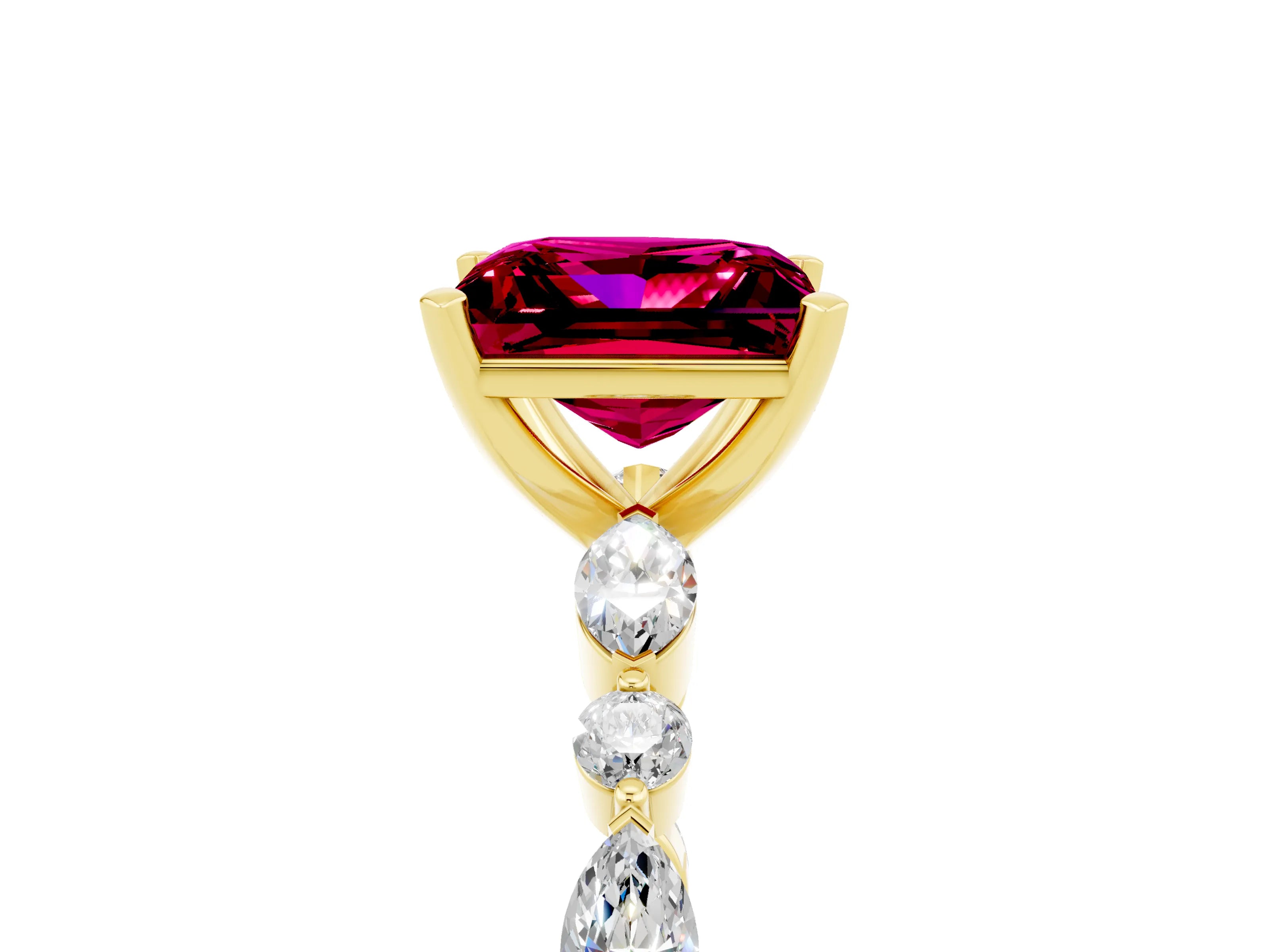 Yellow gold Princess Cut Garnet Solitaire with Side Stones on a Pavé Band and Four-Prong Setting_5