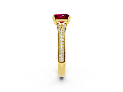 Yellow gold Princess Cut Garnet Split Shank Engagement Ring with Pavé Band_2