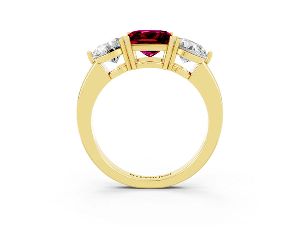 Yellow gold Princess Cut Garnet Three-Stone Ring with Prong Setting and Classic Band