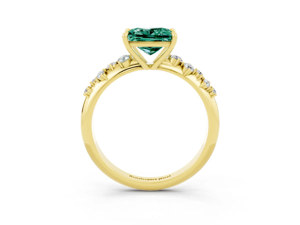 Yellow gold Princess Cut Green Sapphire Cluster Side Stone Solitaire Ring with Prong Setting