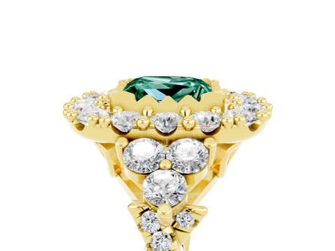 Yellow gold Princess Cut Green Sapphire Halo Ring with Pavé Band and Four-Prong Setting_17