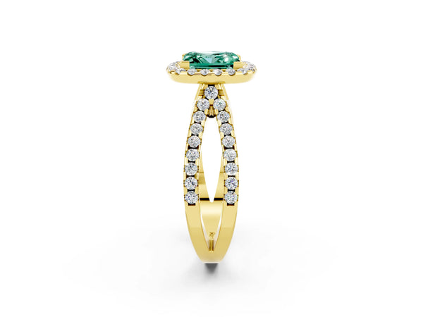 Yellow gold Princess Cut Green Sapphire Halo Ring with Split Shank Pavé Band and Prong Setting