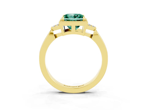 Yellow gold Princess Cut Green Sapphire Halo Ring with Tapered Band and Four-Prong Setting_3