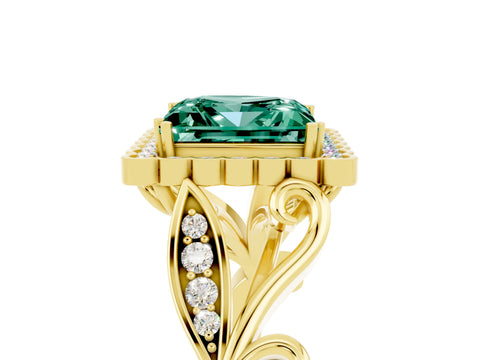 Yellow gold Princess Cut Green Sapphire Halo Ring with Vintage Split Shank and Four-Prong Setting_5
