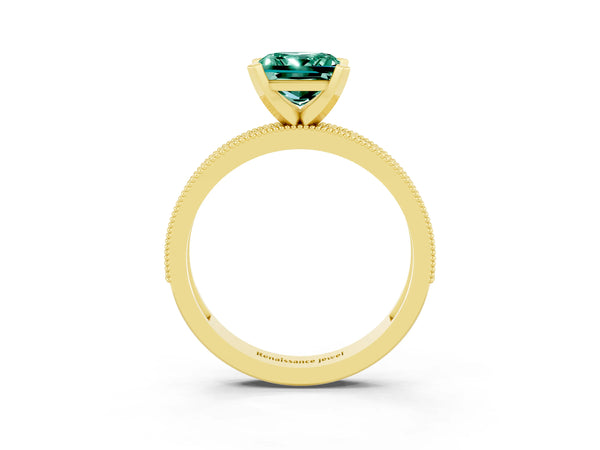 Yellow gold Princess Cut Green Sapphire Milgrain Pavé Engagement Ring with Four-Prong Setting