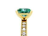 Yellow gold Princess Cut Green Sapphire Milgrain Pavé Engagement Ring with Four-Prong Setting_17
