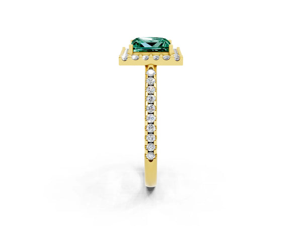 Yellow gold Princess Cut Green Sapphire Pavé Halo Ring with Four-Prong Setting