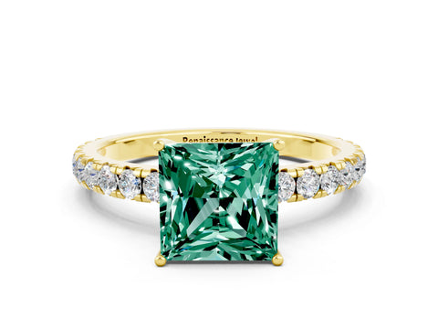 Yellow gold Princess Cut Green Sapphire Pavé Solitaire Engagement Ring with Four-Prong Setting_12