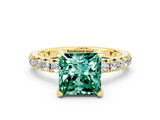 Yellow gold Princess Cut Green Sapphire Pavé Solitaire Ring with Round Band and Prong Setting_24