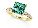 Yellow gold Princess Cut Green Sapphire Pavé Solitaire Ring with Round Band and Prong Setting_25