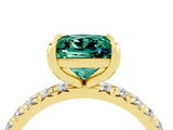 Yellow gold Princess Cut Green Sapphire Pavé Solitaire Ring with Round Band and Prong Setting_28