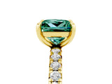 Yellow gold Princess Cut Green Sapphire Pavé Solitaire Ring with Round Band and Prong Setting_29