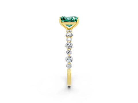 Yellow gold Princess Cut Green Sapphire Prong Set Engagement Ring with Pavé Band_2