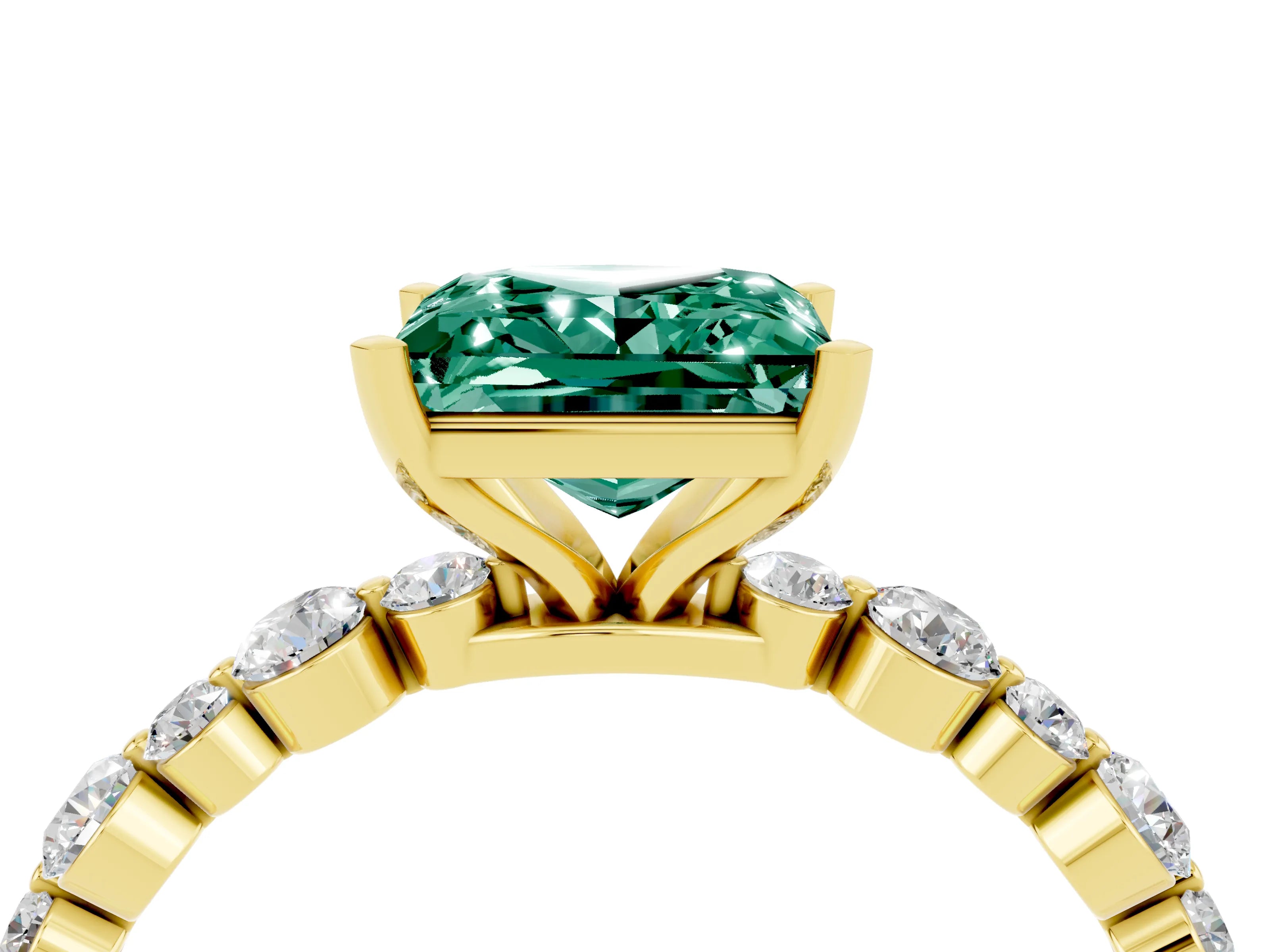 Yellow gold Princess Cut Green Sapphire Prong Set Engagement Ring with Pavé Band_4
