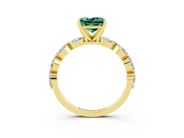 Yellow gold Princess Cut Green Sapphire Ring with Marquise Side Stones and Prong Setting