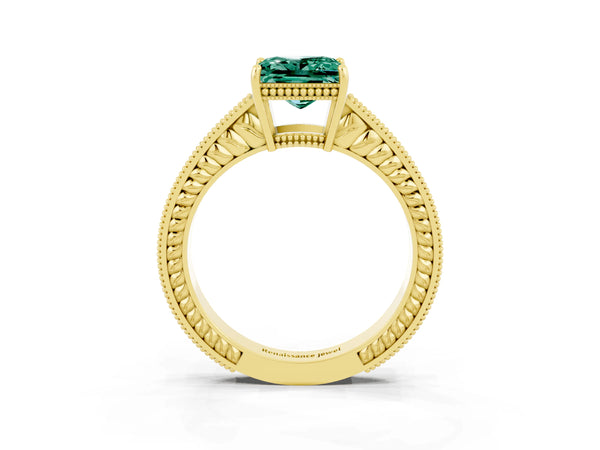 Yellow gold Princess Cut Green Sapphire Ring with Milgrain Pavé Band and Four-Prong Setting