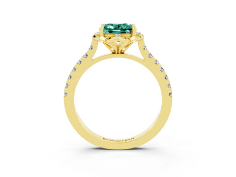 Yellow gold Princess Cut Green Sapphire Ring with Pavé Band and Floral Prong Setting_3