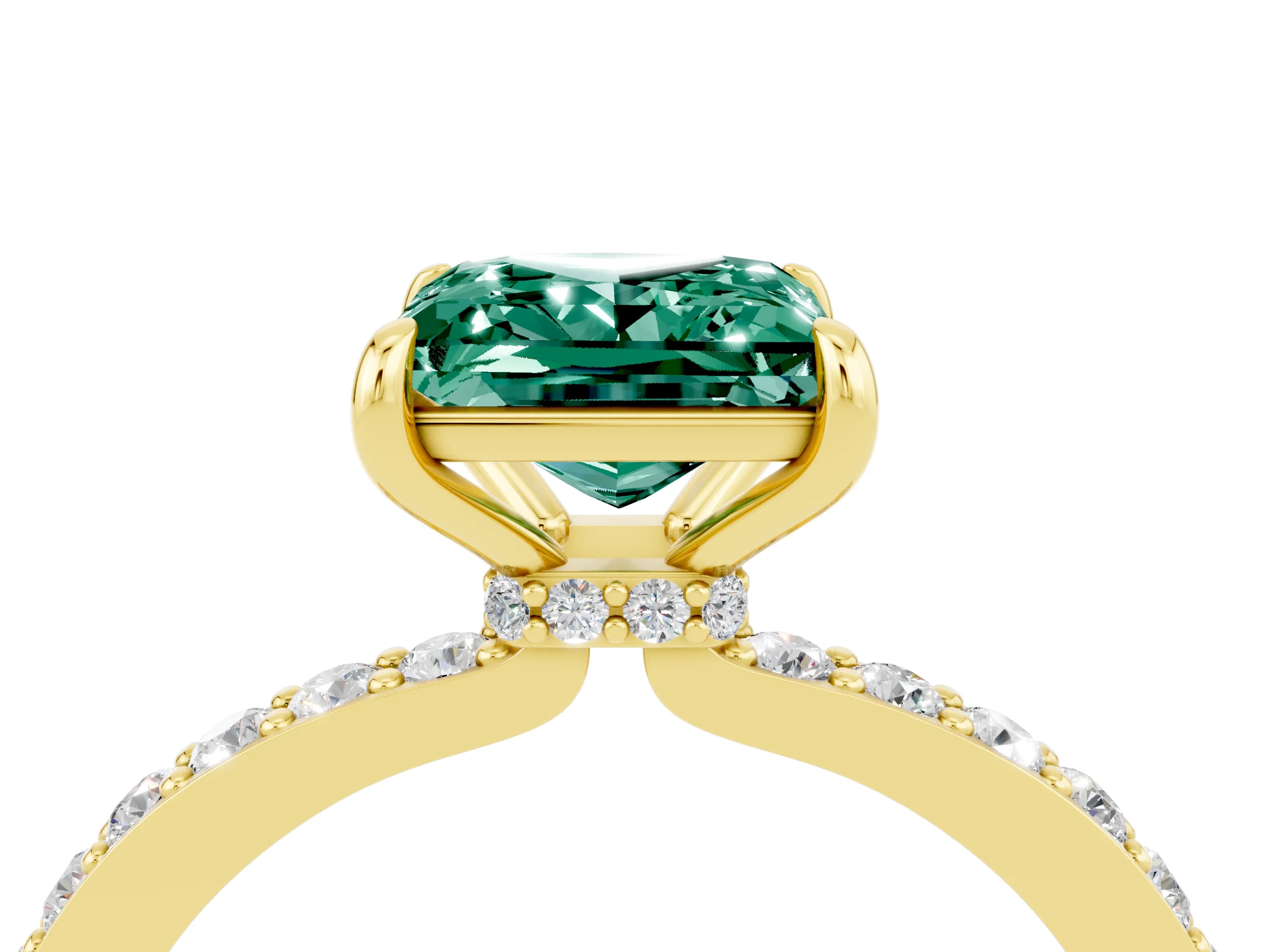 Yellow gold Princess Cut Green Sapphire Ring with Pavé Band and Four-Prong Setting_4