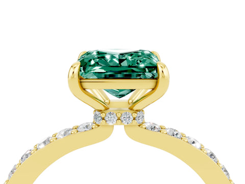 Yellow gold Princess Cut Green Sapphire Solitaire Engagement Ring with Pavé Band and Four-Prong Setting_4