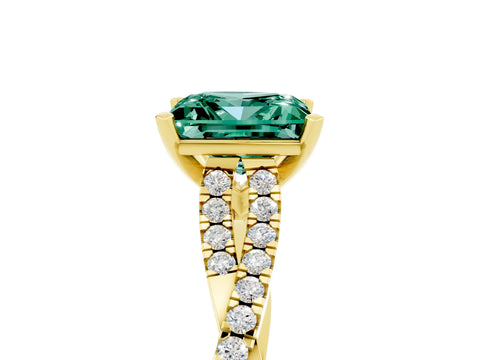 Yellow gold Princess Cut Green Sapphire Solitaire Engagement Ring with Twisted Pavé Band and Four-Prong Setting_17