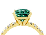 Yellow gold Princess Cut Green Sapphire Solitaire Pavé Engagement Ring with Round Band and Prong Setting_70