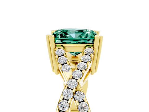 Yellow gold Princess Cut Green Sapphire Solitaire Ring with Four-Prong Setting and Twisted Pavé Band_5