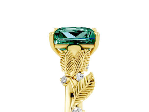 Yellow gold Princess Cut Green Sapphire Solitaire Ring with Leaf Motif Band and Four-Prong Setting_5