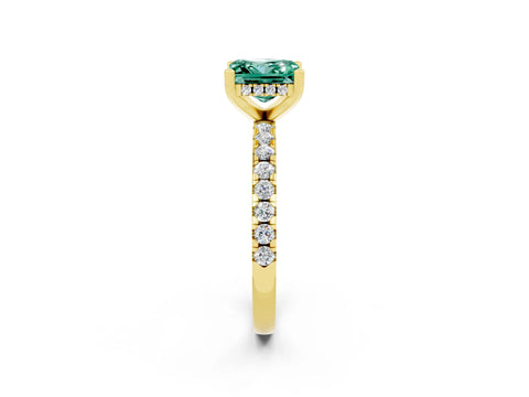 Yellow gold Princess Cut Green Sapphire Solitaire Ring with Pavé Band and Four-Prong Setting_26