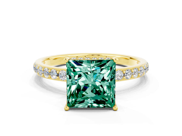 Yellow gold Princess Cut Green Sapphire Solitaire Ring with Pavé Band and Hidden Halo