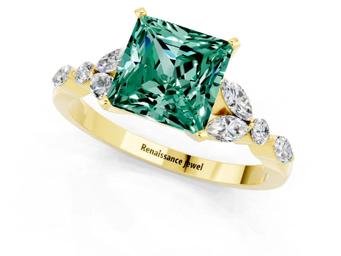 Yellow gold Princess Cut Green Sapphire Solitaire Ring with Side Stones and Four-Prong Setting_13