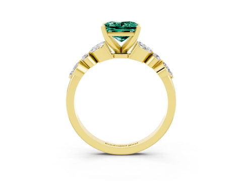 Yellow gold Princess Cut Green Sapphire Solitaire Ring with Side Stones and Four-Prong Setting_15