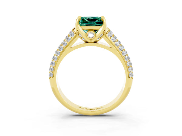 Yellow gold Princess Cut Green Sapphire Solitaire Ring with Three-Row Pavé Band and Four-Prong Setting