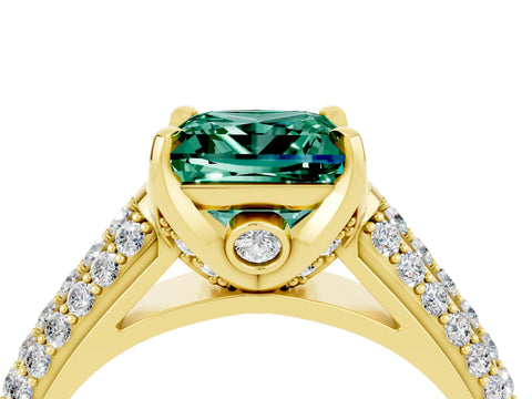 Yellow gold Princess Cut Green Sapphire Solitaire Ring with Three-Row Pavé Band and Four-Prong Setting_16