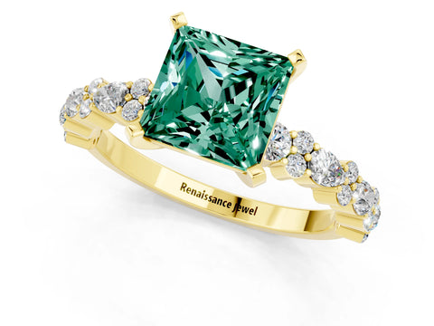 Yellow gold Princess Cut Green Sapphire Solitaire with Side Stones, Pave Band, Four-Prong Setting_37