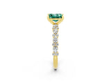 Yellow gold Princess Cut Green Sapphire Solitaire with Side Stones, Pave Band, Four-Prong Setting_38