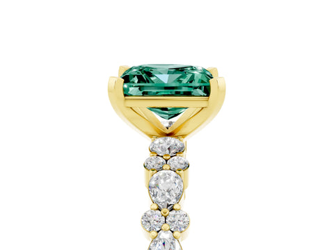 Yellow gold Princess Cut Green Sapphire Solitaire with Side Stones, Pave Band, Four-Prong Setting_41
