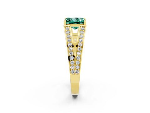 Yellow gold Princess Cut Green Sapphire Split Shank Ring with Pavé Band and Four-Prong Setting_2