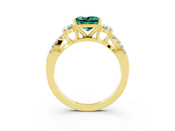 Yellow gold Princess Cut Green Sapphire Three-Stone Ring with Pavé Split Shank and Four-Prong Setting