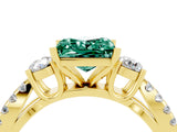 Yellow gold Princess Cut Green Sapphire Three-Stone Ring with Pavé Split Shank and Four-Prong Setting_4