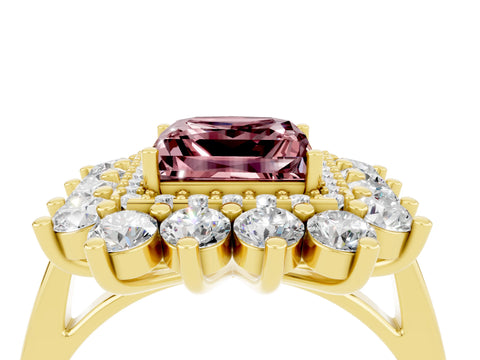 Yellow gold Princess Cut Halo Cluster Diamond Ring with Pave Band and Four-Prong Setting_22