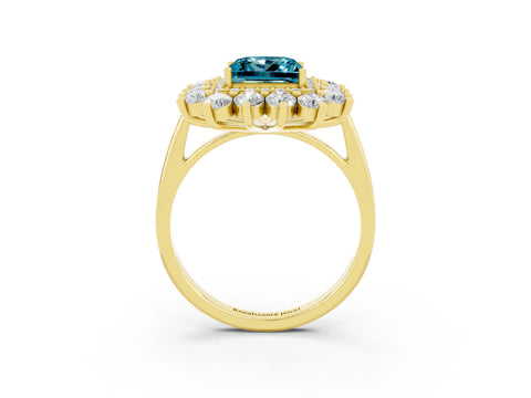 Yellow gold Princess Cut Halo Cluster Diamond Ring with Pave Band and Four-Prong Setting_3