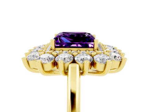 Yellow gold Princess Cut Halo Cluster Diamond Ring with Pave Band and Four-Prong Setting_5