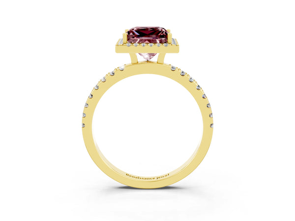 Yellow gold Princess Cut Halo Diamond Pave Band with Prong Setting