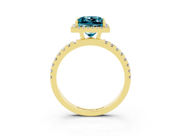 Yellow gold Princess Cut Halo Diamond Pave Band with Prong Setting
