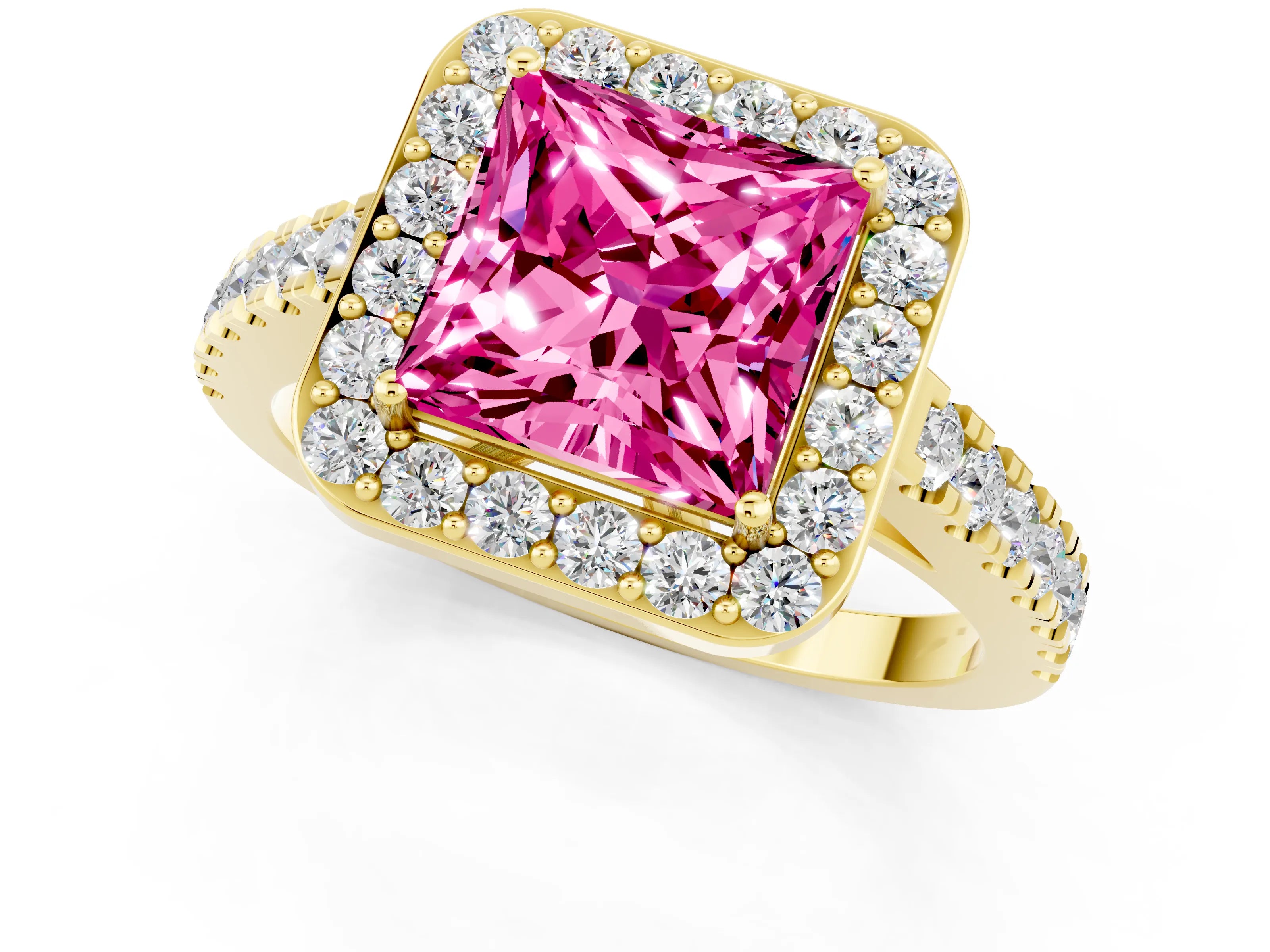 Yellow gold Princess Cut Halo Diamond Ring with Pavé Band and Three-Prong Setting_1