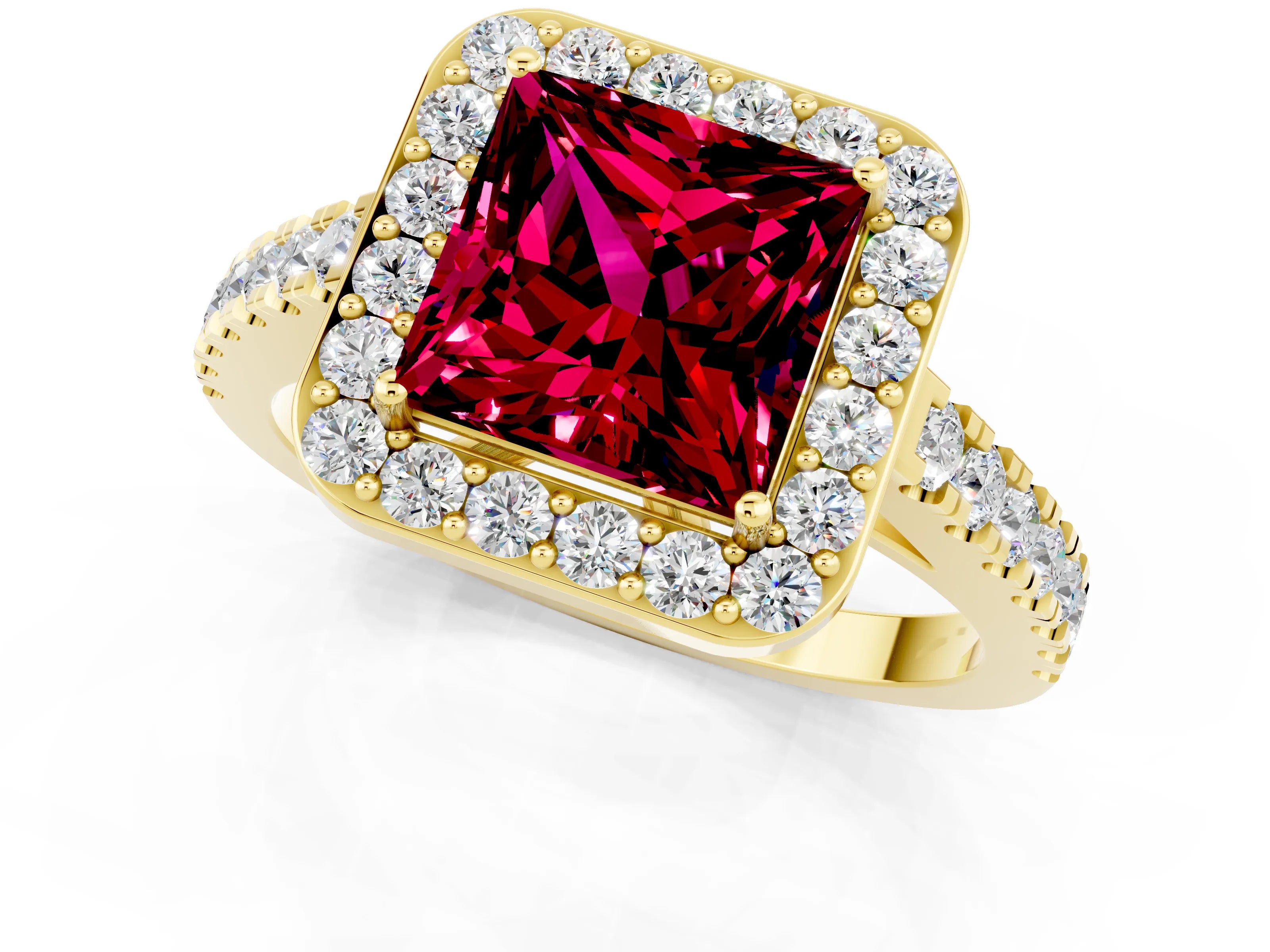 Yellow gold Princess Cut Halo Diamond Ring with Pavé Band and Three-Prong Setting_1