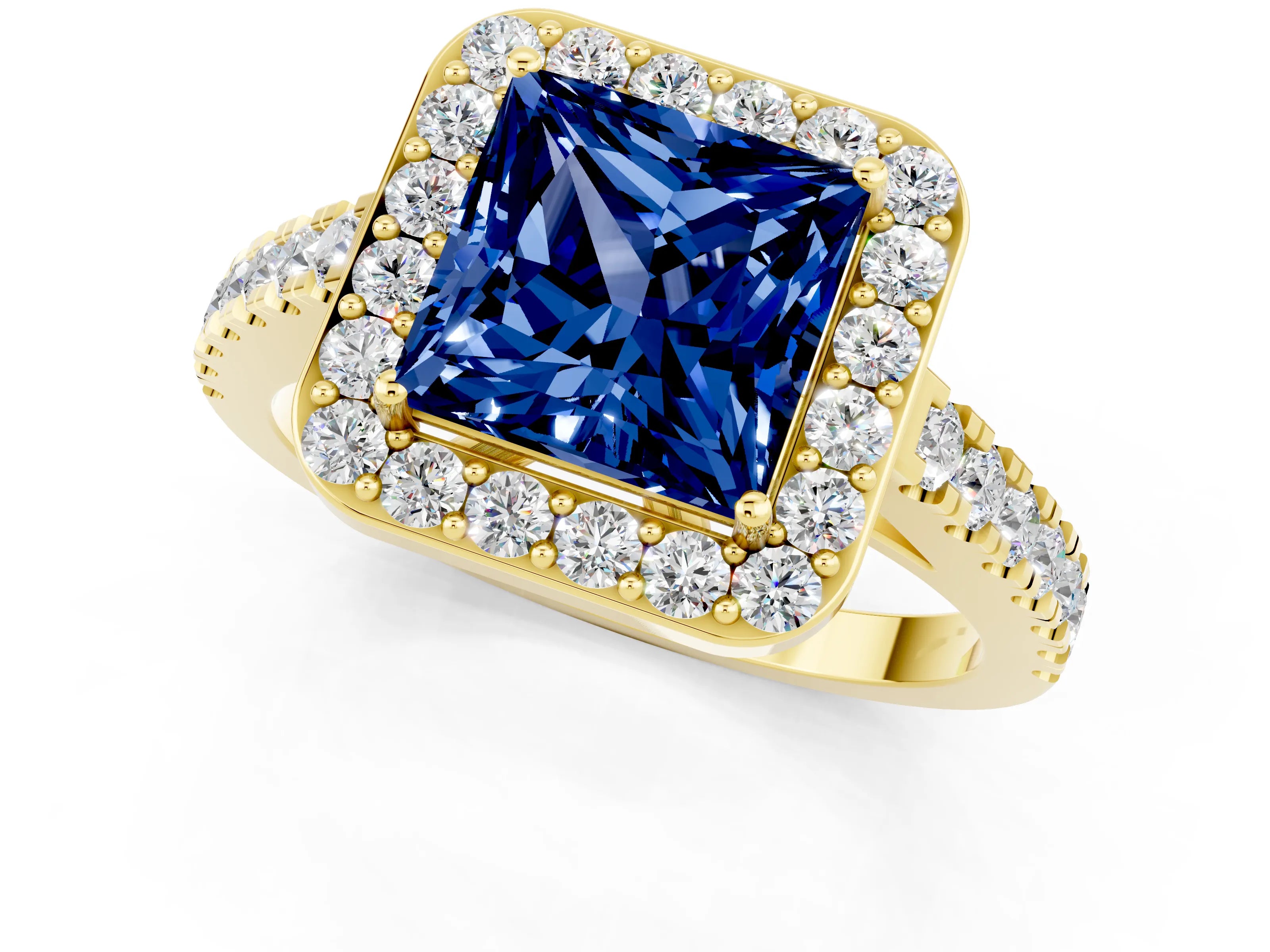 Yellow gold Princess Cut Halo Diamond Ring with Pavé Band and Three-Prong Setting_1